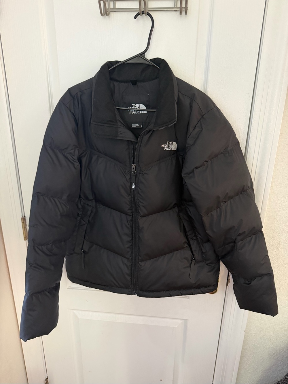 The North Face Saikuru NF0A853I Black Puffer Jacket Men’s M